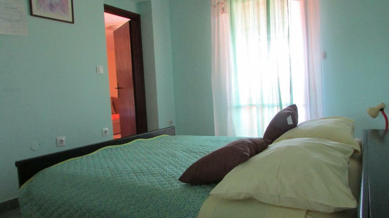 Apartmani Petunia Fažana Eksteriør billede